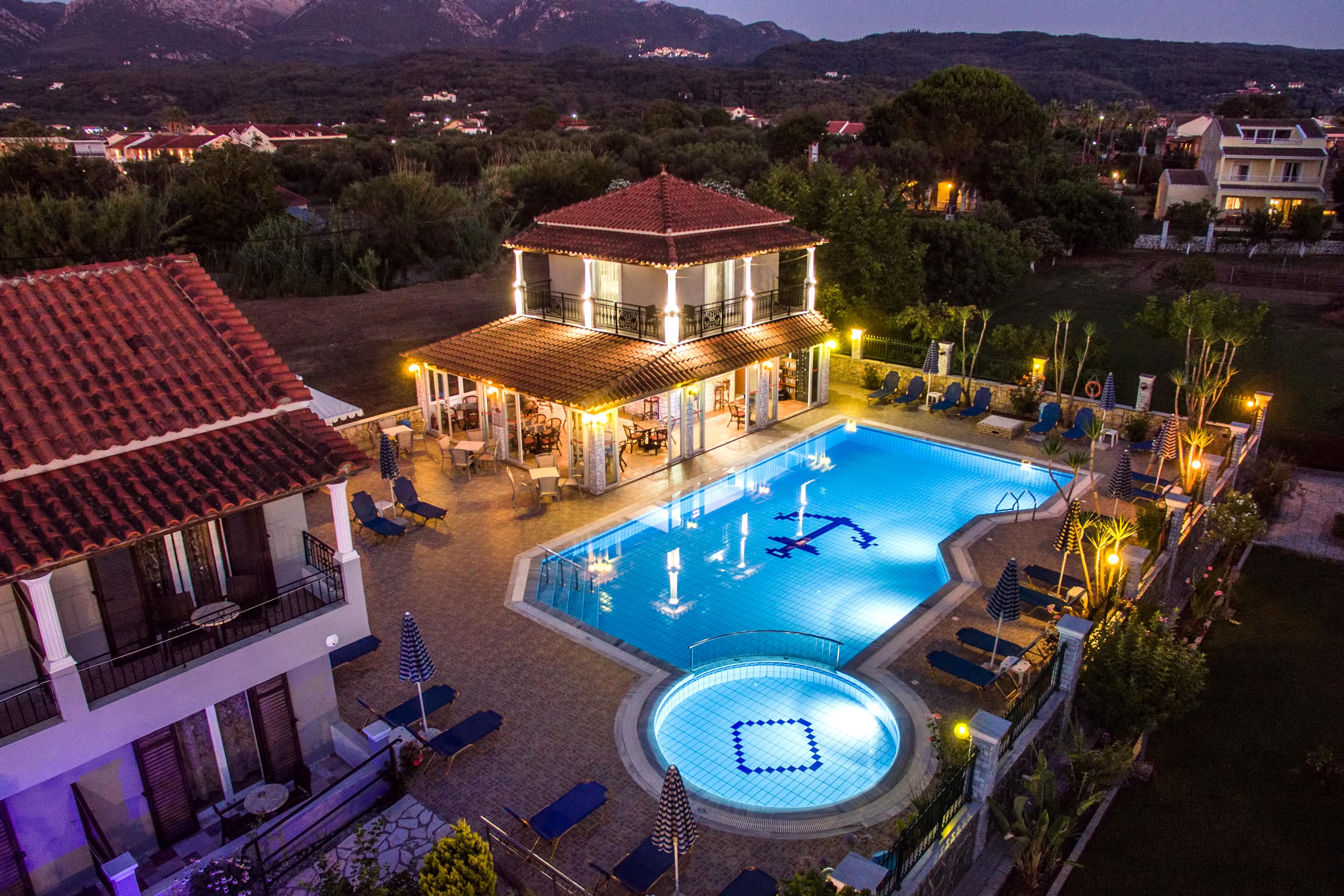 Makis Studios & Apartments Corfu  Buitenkant foto